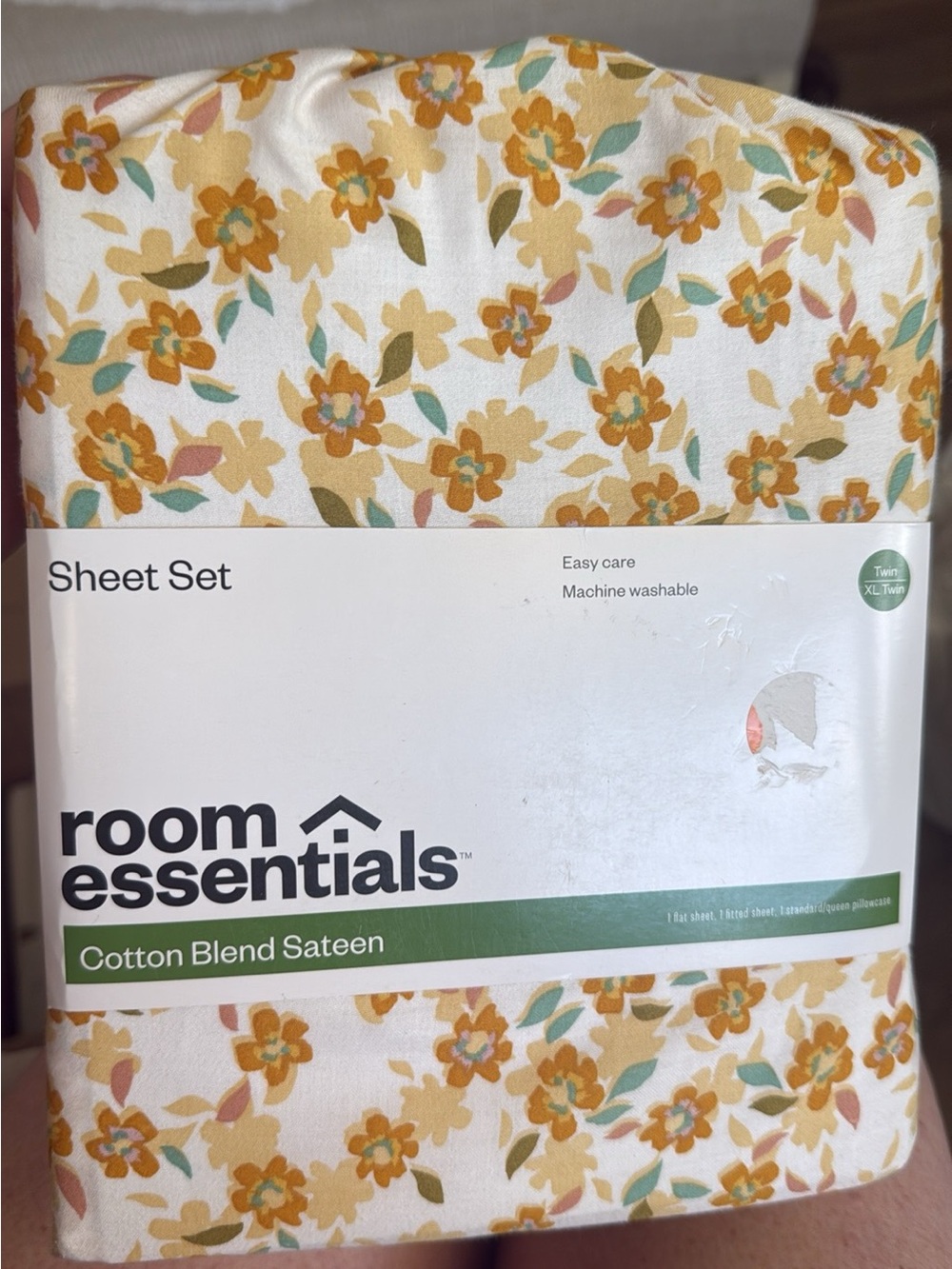 Room Essentials Yellow and Green Floral Cotton Blend Sateen Sheet Set NEW